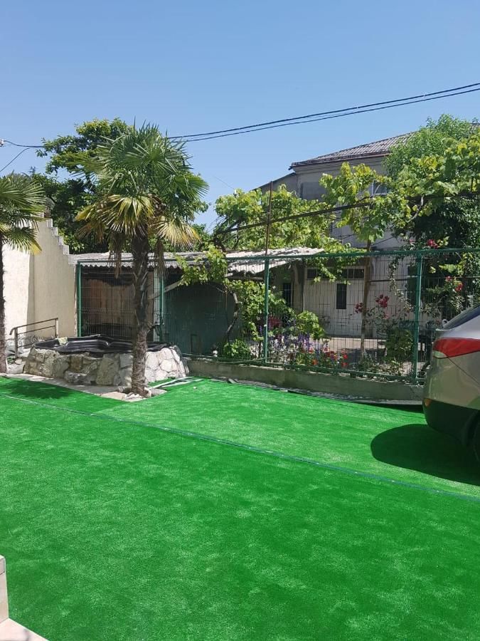 Гостевой дом Kalina Guest House Гагра